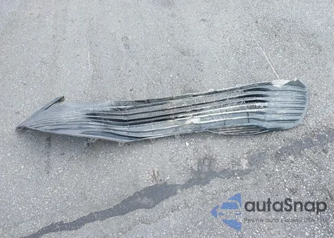 2018 Toyota Camry Le z USA, uszkodzony, nr VIN 4T1B11HK7JU058646